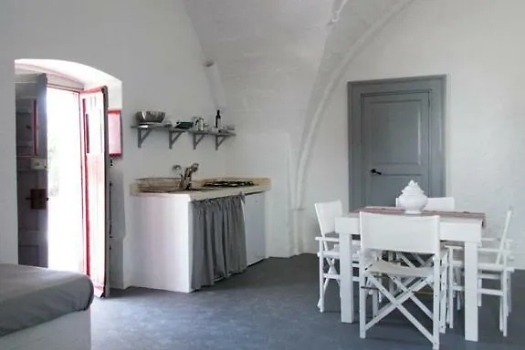 펜션 Masseria Fellicchie 마두리아